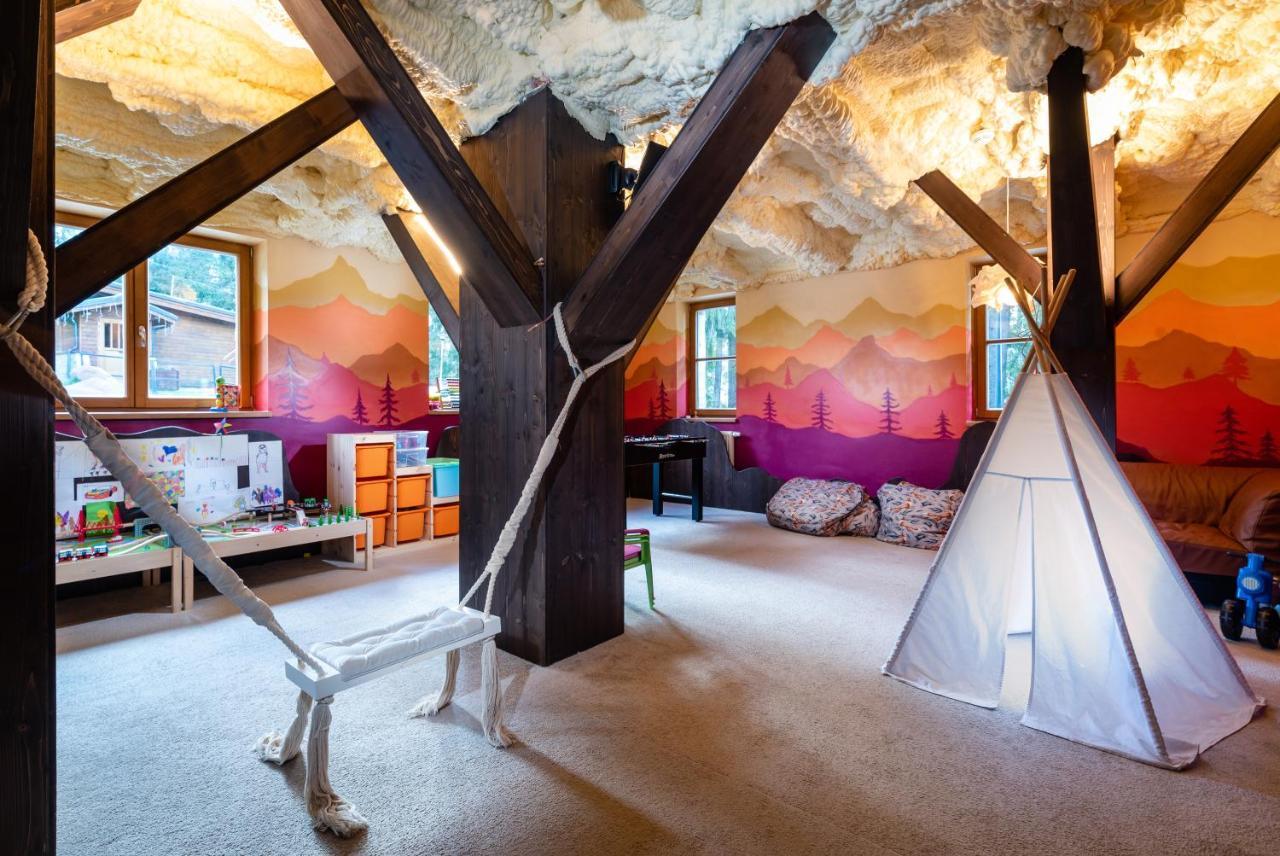 Hotel Bjoernson Jasna & Bjoernson Tree Houses Demänovská Dolina Dış mekan fotoğraf