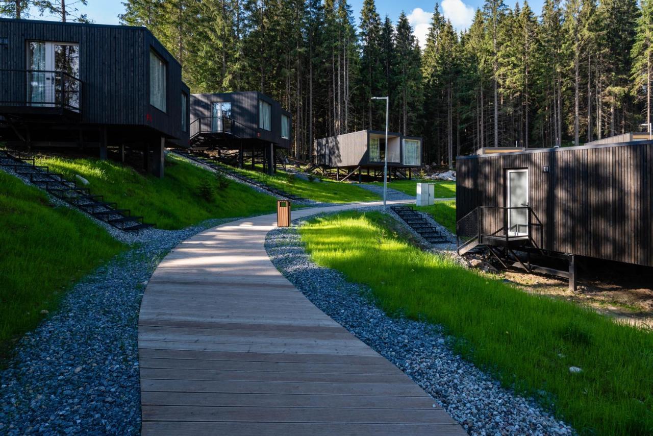 Hotel Bjoernson Jasna & Bjoernson Tree Houses Demänovská Dolina Dış mekan fotoğraf